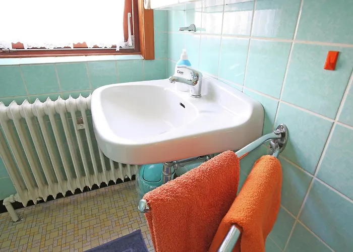 Rustikales Medebach-ski-retreat *